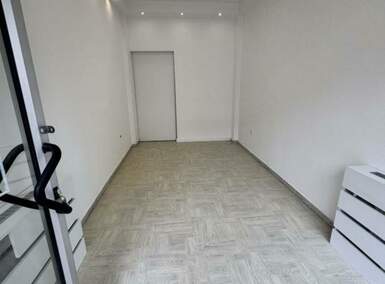 Poslovni prostor / Lokal, Novi Sad | Izdavanje · 28m² · 350€