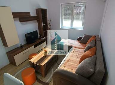 Jednoiposoban stan, Niš - Somborska | Izdavanje · 43m² · 350€