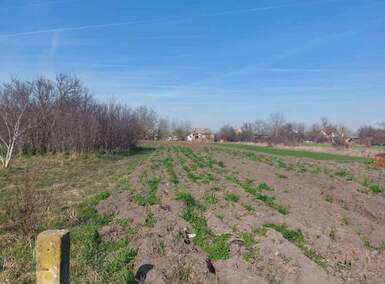 Kuća, Pećinci - Špajanska | Prodaja · 87m² · 67.000€