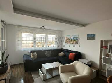 Dvoiposoban stan, Niš - Kalač brdo | Izdavanje · 69m² · 550€