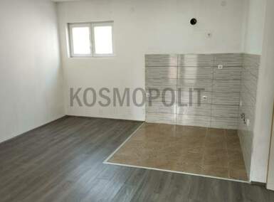 Trosoban stan, Beograd - Zemun Polje | Prodaja · 67m² · 107.000€