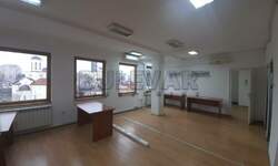 Poslovni prostor / Lokal, Niš - Filozofski fakultet | Izdavanje · 78m² · 650€