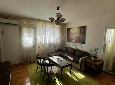 Dvosoban stan, Niš - Crveni pevac | Izdavanje · 56m² · 450€