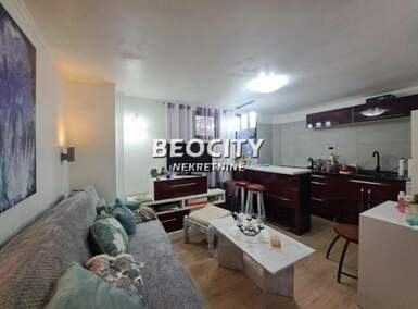 Kuća, Beograd - Vračar (centar) | Prodaja · 28m² · 135.000€