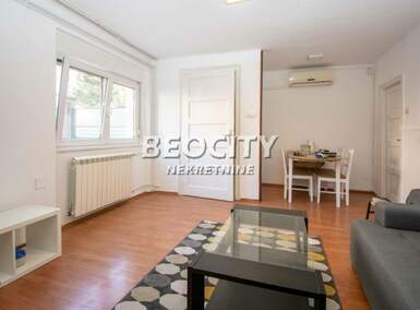 Trosoban stan, Beograd - Vračar (centar) | Izdavanje · 60m² · 700€