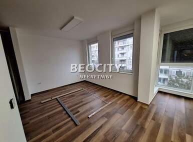 Cetvorosoban stan, Novi Sad - Centar | Izdavanje · 100m² · 1.100€