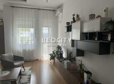 Trosoban stan, Novi Sad - Rotkvarija | Prodaja · 74m² · 275.500€