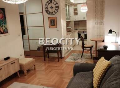 Dvosoban stan, Beograd - Voždovac | Izdavanje · 45m² · 550€