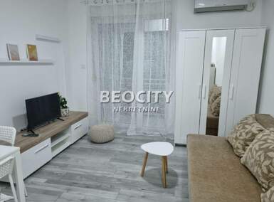 Jednosoban stan, Novi Sad | Izdavanje · 26m² · 350€