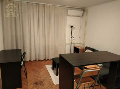 Garsonjera, Novi Sad | Izdavanje · 29m² · 300€