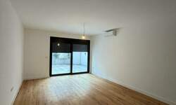 Poslovni prostor / Lokal, Beograd - Lekino Brdo | Izdavanje · 90m² · 1.200€