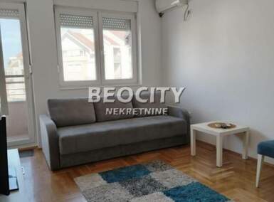 Dvosoban stan, Novi Sad - Bulevar Patrijarha Pavla | Izdavanje · 42m² · 350€