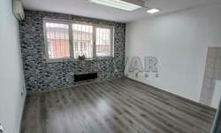 Poslovni prostor / Lokal, Niš - Centar | Izdavanje · 32m² · 300€