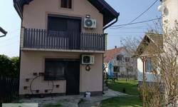 Kuća, Beograd | Prodaja · 100m² · 140.000€