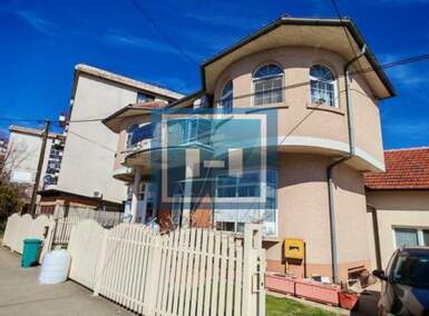 Kuća, Paraćin | Izdavanje · 94m² · 350€