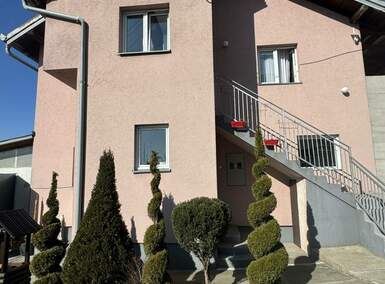 Kuća, Beograd - Mali mokri lug | Prodaja · 200m² · 380.000€