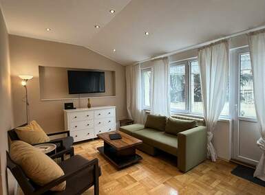 Trosoban stan, Beograd - Autokomanda | Izdavanje · 76m² · 800€