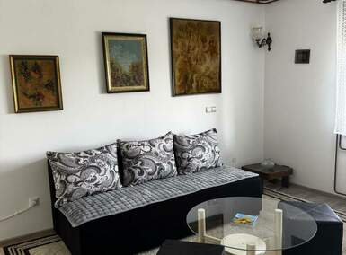 Troiposoban stan, Beograd - Veliki mokri lug | Izdavanje · 100m² · 400€