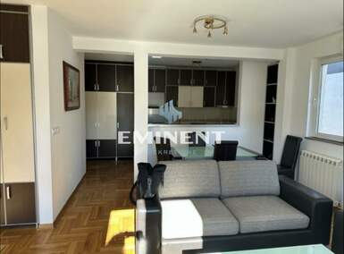 Trosoban stan, Beograd - Trošarina | Izdavanje · 80m² · 650€