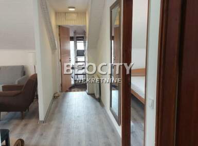 Trosoban stan, Beograd - Vračar (centar) | Izdavanje · 65m² · 600€