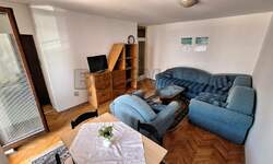 Dvoiposoban stan, Niš - Tehnički fakultet | Izdavanje · 65m² · 300€