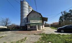 Poslovni prostor / Lokal, Jagodina - Deonica | Izdavanje · 170m² · 1.700€