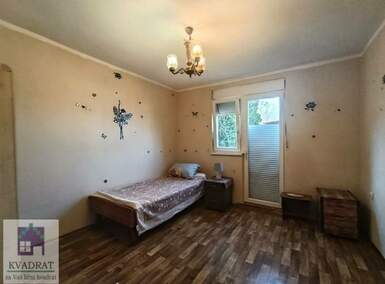 Kuća, Beograd - Zvečka | Izdavanje · 70m² · 300€