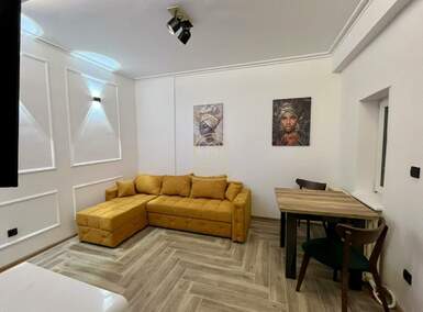 Dvosoban stan, Beograd - Vojvode Stepe | Izdavanje · 43m² · 650€
