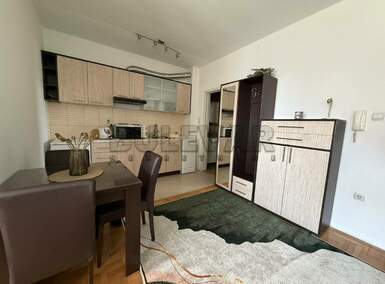 Jednosoban stan, Kragujevac - Centar | Izdavanje · 35m² · 380€