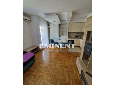 Dvosoban stan, Beograd - Cvetkova Pijaca | Izdavanje · 37m² · 550€
