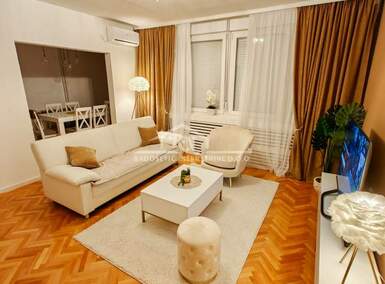 Troiposoban stan, Beograd - Banovo brdo | Izdavanje · 76m² · 800€