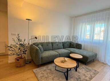 Jednoiposoban stan, Niš - Centar | Izdavanje · 52m² · 550€