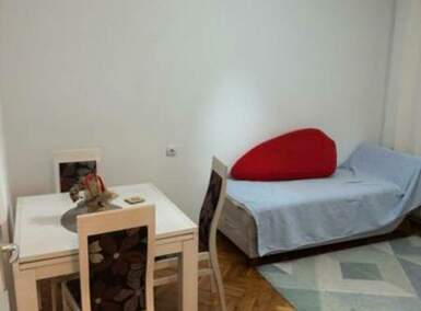 Stan, Niš - PMF | Izdavanje · 64m² · 350€