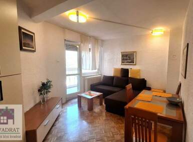 Jednoiposoban stan, Novi Sad | Izdavanje · 42m² · 350€