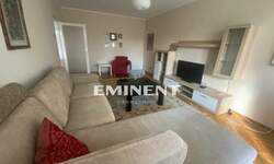 Trosoban stan, Beograd - Hotel Jugoslavija | Izdavanje · 78m² · 900€