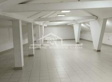 Poslovni prostor / Lokal, Beograd - Muhar | Izdavanje · 130m² · 750€
