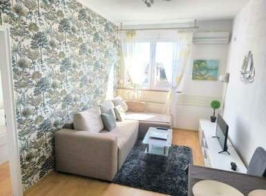 Jednoiposoban stan, Novi Sad | Izdavanje · 31m² · 300€