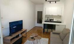 Garsonjera, Novi Sad | Izdavanje · 29m² · 350€
