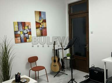 Poslovni prostor / Lokal, Niš - Durlan | Izdavanje · 44m² · 220€