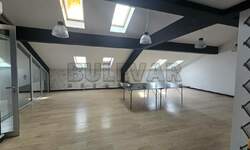 Poslovni prostor / Lokal, Niš - Centar | Izdavanje · 160m² · 1.200€