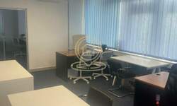 Poslovni prostor / Lokal, Beograd - Bulevar kralja Aleksandra | Izdavanje · 100m² · 1.400€