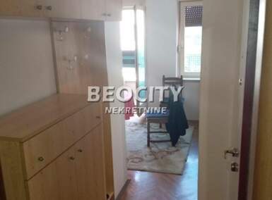 Dvosoban stan, Novi Sad - Bulevar Oslobođenja | Izdavanje · 41m² · 350€