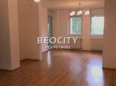 Kuća, Novi Sad | Prodaja · 240m² · 183.000€