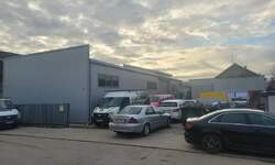 Poslovni prostor / Lokal, Novi Sad - Veternik | Izdavanje · 750m² · 3.500€