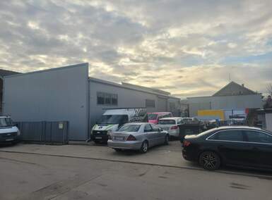 Poslovni prostor / Lokal, Novi Sad - Veternik | Izdavanje · 750m² · 3.500€