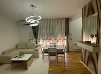Jednosoban stan, Niš - Pantelej(Niš) | Izdavanje · 36m² · 400€
