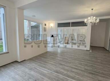 Jednoiposoban stan, Niš - Palilula | Izdavanje · 96m² · 500€