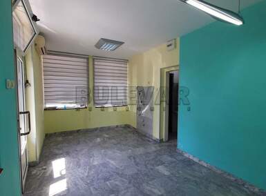 Poslovni prostor / Lokal, Niš - Čalije | Izdavanje · 19m² · 200€