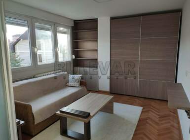 Jednoiposoban stan, Niš - Bulevar Nemanjića | Izdavanje · 46m² · 370€