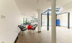 Poslovni prostor / Lokal, Beograd - Skadarlija | Izdavanje · 200m² · 2.500€